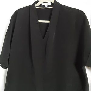 New without Tag H by Halston Black Sort Sleeve V-Neck Top Size M
